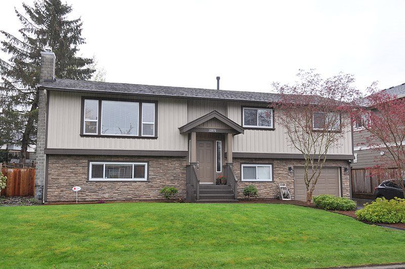 Main Photo: 22870 123 Avenue in Maple Ridge: East Central House for sale : MLS®# R2361709