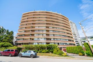 Photo 2: 1005 2135 ARGYLE Avenue in West Vancouver: Dundarave Condo for sale in "THE CRESCENT" : MLS®# R2865880