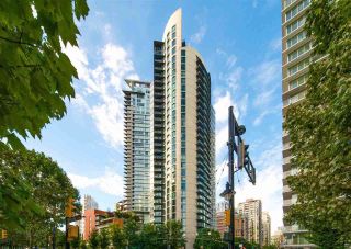 Photo 3: 2109 501 PACIFIC Street in Vancouver: Downtown VW Condo for sale in "THE 501" (Vancouver West)  : MLS®# R2492632
