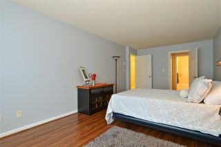 Photo 14: 104 1378 GEORGE Street: White Rock Condo for sale in "FRANKLIN PLACE" (South Surrey White Rock)  : MLS®# R2371327