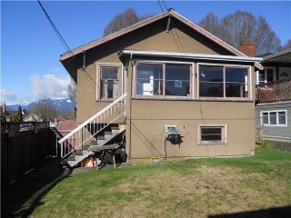 Photo 2: 2306 GRAVELEY ST in Vancouver: Grandview VE House for sale (Vancouver East)  : MLS®# V992637