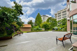 Photo 2: 1804 612 FIFTH Avenue in New Westminster: Uptown NW Condo for sale in "THE FIFTH AVENUE" : MLS®# R2086413