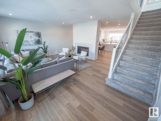 Photo 3: 6339 GREENAWAY Avenue in Edmonton: Zone 27 House for sale : MLS®# E4378504