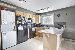 Photo 2: 202 412 2 Avenue NE in Calgary: Crescent Heights Apartment for sale : MLS®# A2048099