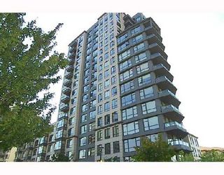 Photo 1: 305 3520 CROWLEY Drive in Vancouver: Collingwood VE Condo for sale in "MILLENIO" (Vancouver East)  : MLS®# V670239
