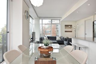 Photo 3: 308 728 W 8TH Avenue in Vancouver: Fairview VW Condo for sale (Vancouver West)  : MLS®# R2740427