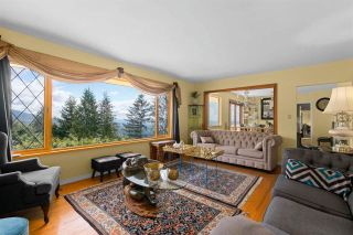 Photo 3: 556 BALLANTREE Road in West Vancouver: Glenmore House for sale : MLS®# R2879707
