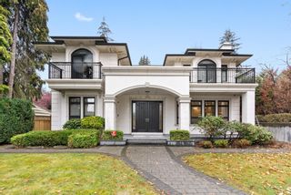 Photo 1: 1105 HAYWOOD Avenue in West Vancouver: Ambleside House for sale : MLS®# R2738447