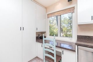 Photo 15: 3546 Redwood Ave in Oak Bay: OB Henderson Single Family Residence for sale : MLS®# 963036