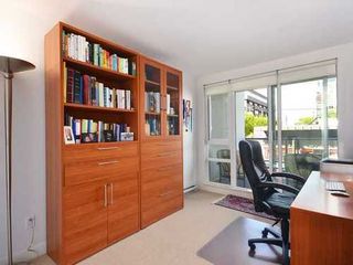 Photo 8: 2404 PINE Street in Vancouver West: Home for sale : MLS®# V1004538