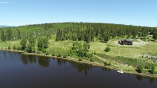 Photo 2: 24410 VERDUN BISHOP FOREST SERVICE Road in Burns Lake: South Francois House for sale : MLS®# R2786528
