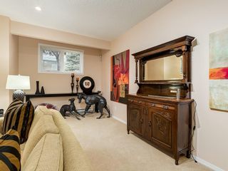Photo 24: 27 SHANNON ESTATES Terrace SW in Calgary: Shawnessy Semi Detached for sale : MLS®# C4205904