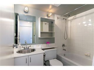 Photo 5: 422 289 ALEXANDER Street in Vancouver: Hastings Condo for sale in "THE EDGE" (Vancouver East)  : MLS®# V890176