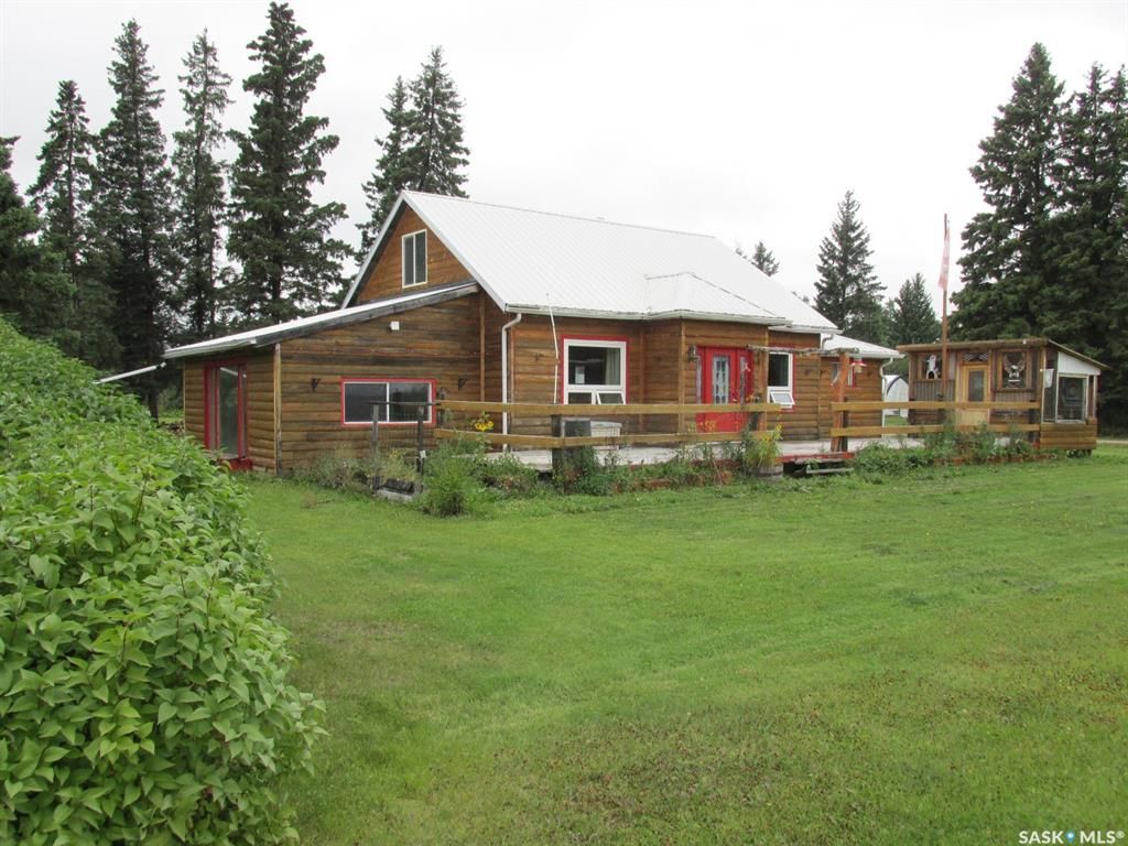 Main Photo: MacGregor Acreage in Choiceland: Residential for sale : MLS®# SK941475