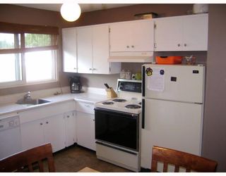 Photo 3:  in WINNIPEG: East Kildonan Residential for sale (North East Winnipeg)  : MLS®# 2914421