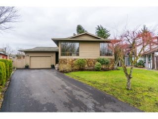 Main Photo: 5926 183 Street in Surrey: Cloverdale BC House for sale : MLS®# R2028252