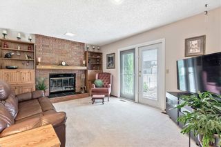 Photo 13: 16 WOODFIELD Court SW in Calgary: Woodbine Detached for sale : MLS®# C4266334
