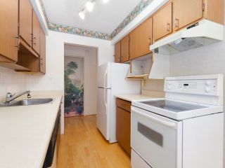 Photo 23: 201 1345 CHESTERFIELD Avenue in North Vancouver: Central Lonsdale Condo for sale : MLS®# R2782939