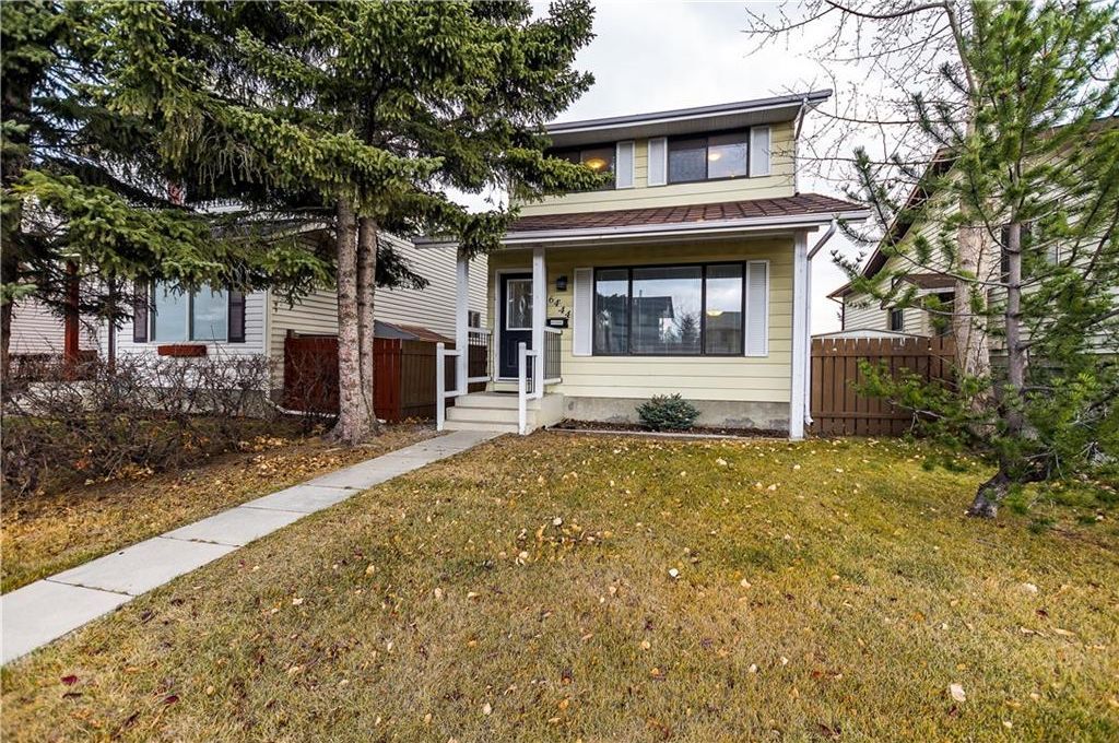 Main Photo: 6444 54 Street NE in Calgary: Castleridge House for sale : MLS®# C4144406