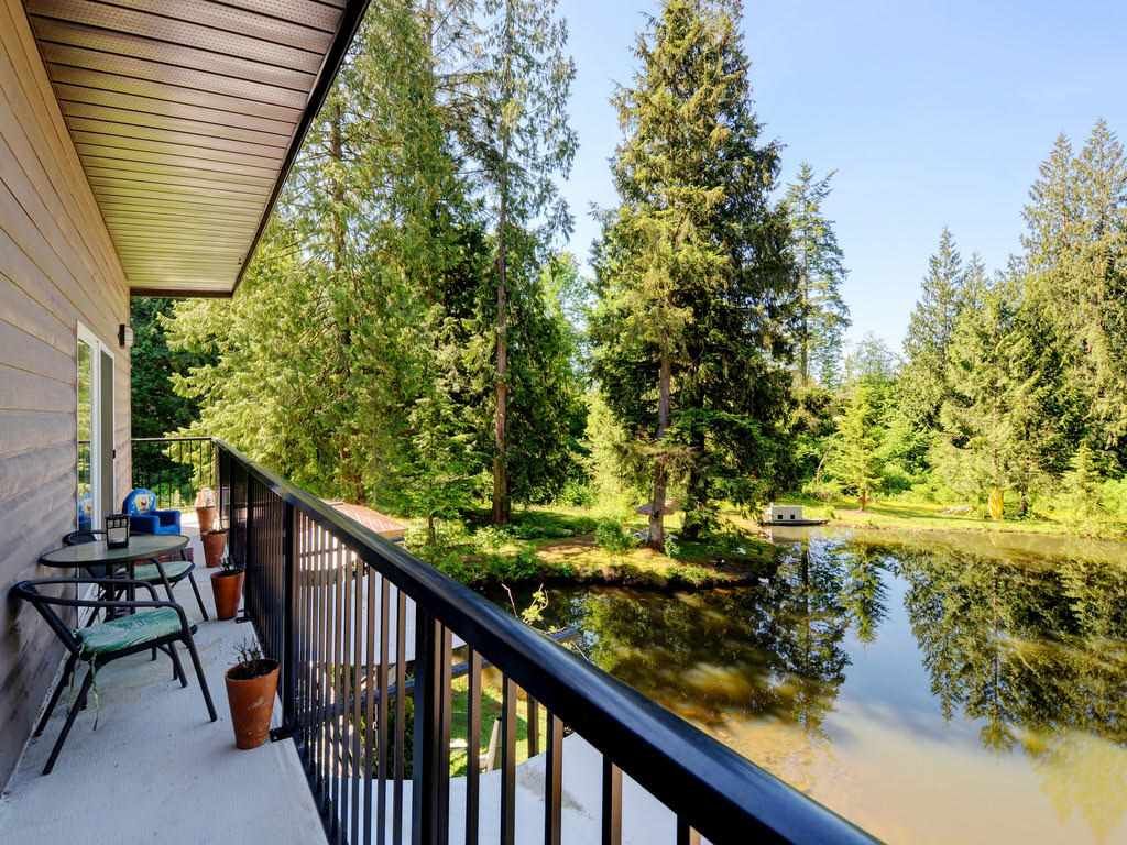 Photo 13: Photos: 32517 DEWDNEY TRUNK Road in Mission: Mission BC House for sale : MLS®# R2189308