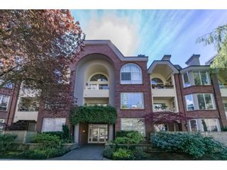Photo 1: 109 1230 HARO Street in Vancouver: West End VW Condo for sale in "Twelve Thirty Haro" (Vancouver West)  : MLS®# R2161459
