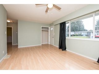 Photo 5: 2052 VINEWOOD Street in Abbotsford: Central Abbotsford House for sale : MLS®# R2129991