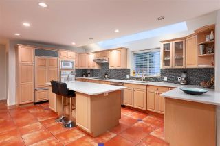 Photo 10: 4238 ST. PAULS Avenue in North Vancouver: Upper Lonsdale House for sale : MLS®# R2334404