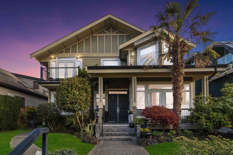 FEATURED LISTING: 558 6TH Street East North Vancouver