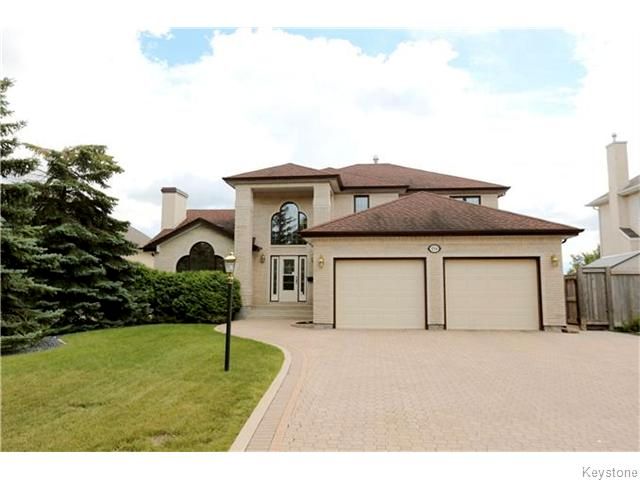 Photo 1: Photos: 254 Orchard Hill Drive in Winnipeg: Royalwood Residential for sale (2J)  : MLS®# 1622509