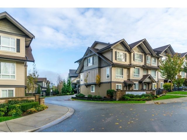 Main Photo: 21 21867 50 Avenue in Langley: Murrayville Townhouse for sale in "Winchester" : MLS®# R2009721
