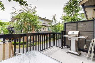 Photo 7: 97 100 KLAHANIE Drive in Port Moody: Port Moody Centre Townhouse for sale in "Indigo" : MLS®# R2075221