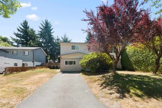 Photo 1: 18340 63A Avenue in Surrey: Cloverdale BC House for sale (Cloverdale)  : MLS®# R2873583