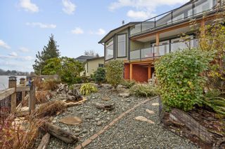 Photo 2: 1940 19th Ave in Campbell River: CR Campbell River North House for sale : MLS®# 918805