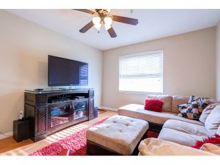 Photo 7: 18 188 SIXTH Street in New Westminster: Uptown NW Townhouse for sale in "ROYAL CITY TERRACE" : MLS®# R2038305