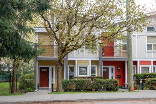 Photo 1: 878 Brock Ave in Langford: La Langford Proper Row/Townhouse for sale : MLS®# 874618