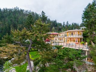 Photo 39: 6935 ISLEVIEW Road in West Vancouver: Whytecliff House for sale : MLS®# R2695175