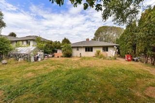 Photo 4: 1621 Mortimer St in Saanich: SE Mt Tolmie House for sale (Saanich East)  : MLS®# 912598