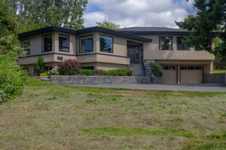 Photo 1: 4338 Harder Rd in Saanich: SW Royal Oak House for sale (Saanich West)  : MLS®# 878629