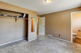 Photo 15: 2707 63 Avenue SW in Calgary: Lakeview Detached for sale : MLS®# A1210095