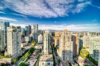 Photo 5: PH3602 939 HOMER Street in Vancouver: Yaletown Condo for sale in "THE PINNACLE" (Vancouver West)  : MLS®# R2780483
