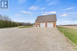 Photo 6: 3705 CONCESSION RD 3 in Amherstburg: House for sale : MLS®# 24007329
