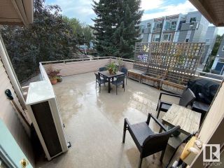 Photo 5: 9738 91 Street NW in Edmonton: Zone 18 Carriage for sale : MLS®# E4314028