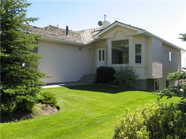 Main Photo: 46 EAGLEVIEW Heights in RED DEER: Cochrane Residential Attached for sale : MLS®# C3442597