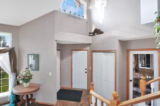 Photo 3: 90 Logan Close: Red Deer Detached for sale : MLS®# A2053544