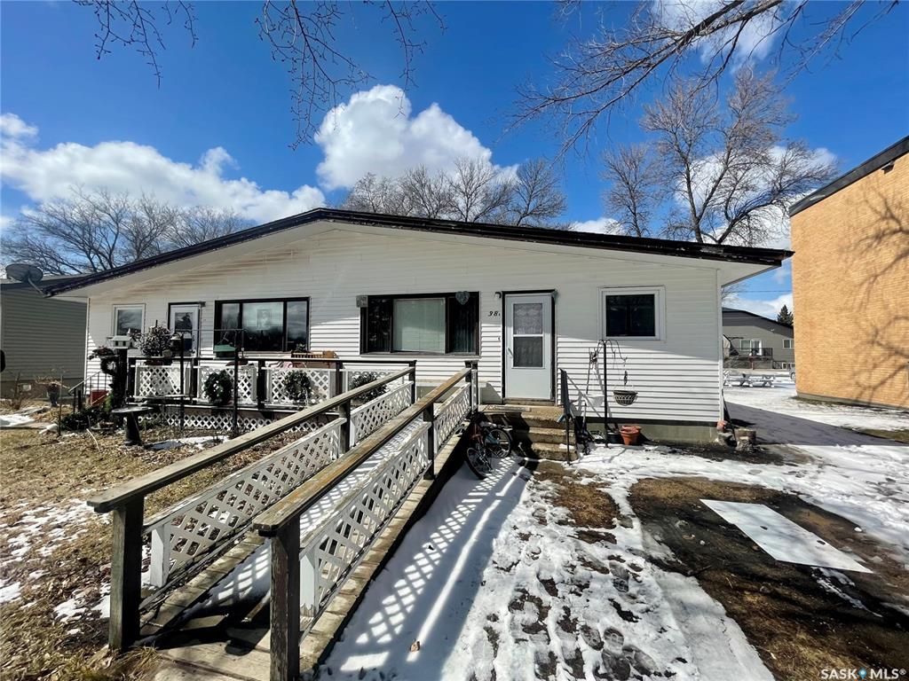 Main Photo: 38 Mayo Street in Lanigan: Residential for sale : MLS®# SK912054