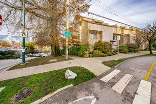 Photo 3: 107 995 W 7TH Avenue in Vancouver: Fairview VW Townhouse for sale in "OAKVIEW PLACE" (Vancouver West)  : MLS®# R2872036