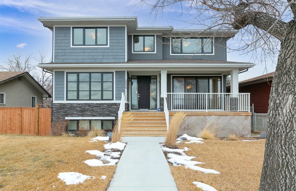 Main Photo: 2520 26 Street SE in Calgary: Southview Detached for sale : MLS®# A2015487