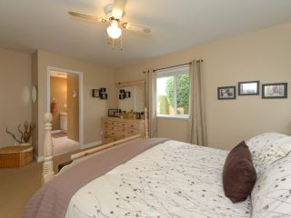 Photo 6: 2192 STIRLING Crescent in COURTENAY: CV Courtenay East House for sale (Comox Valley)  : MLS®# 749606
