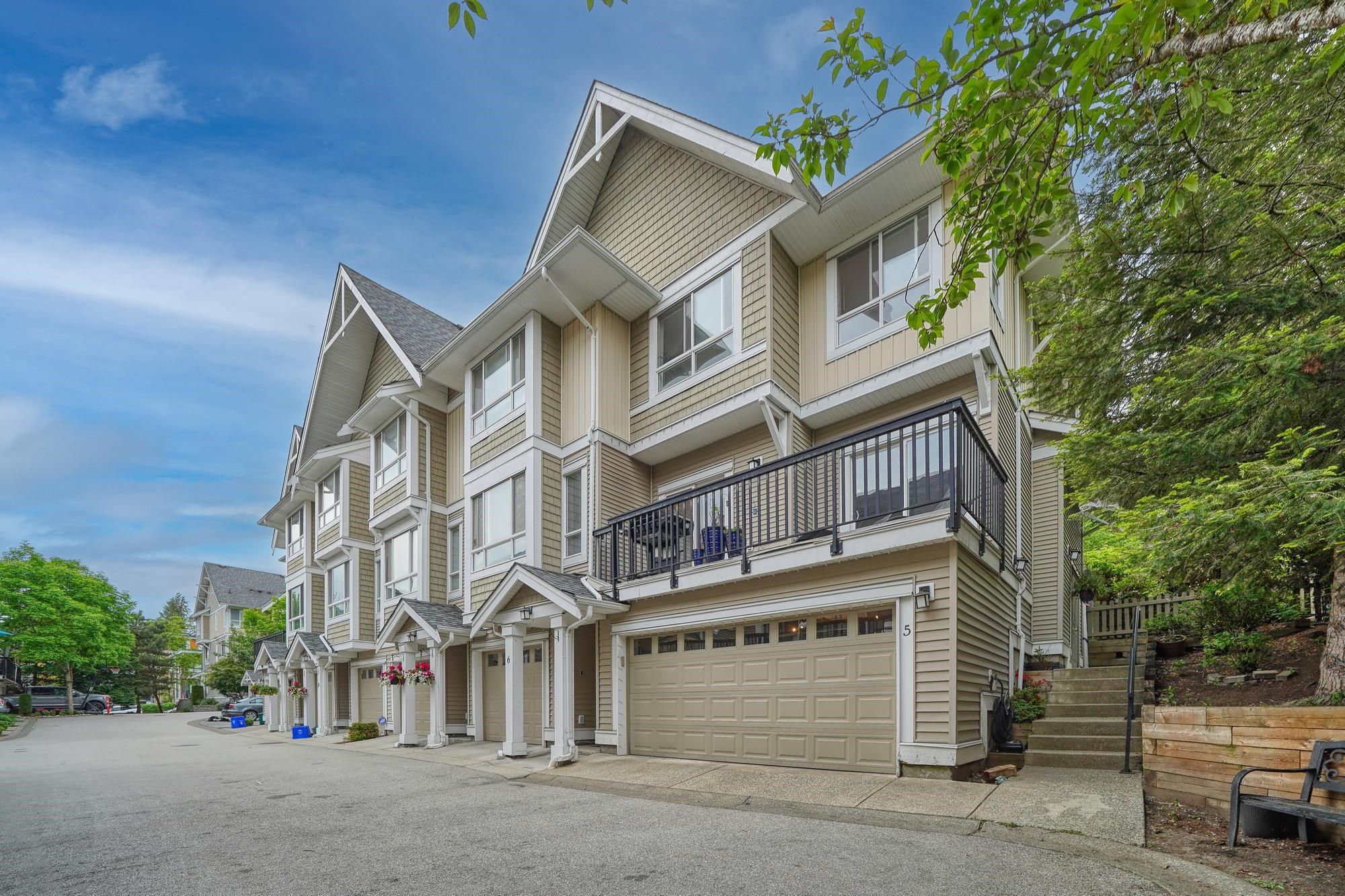 Main Photo: 5 20159 68TH Avenue in Langley: Willoughby Heights Townhouse for sale in "Vantage" : MLS®# R2780961