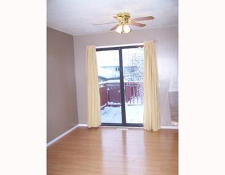 Photo 6: 5411 54 Street NE in CALGARY: Falconridge Residential Detached Single Family for sale (Calgary)  : MLS®# C3360049
